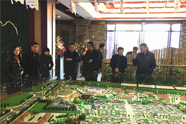 東盟中小企業(yè)發(fā)展委員會主席陳杰克 一行赴涇河新城考察、座談