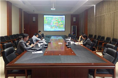 李寧團隊考察小組赴集團公司涇河新城項目參觀考察