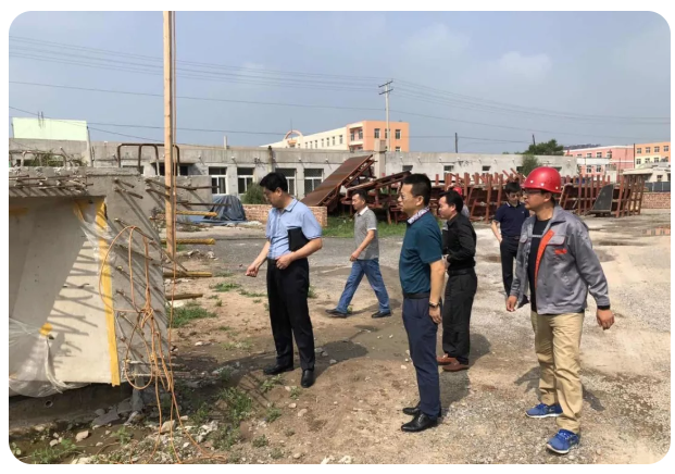 李忠飛一行赴多地檢查公司在建項(xiàng)目